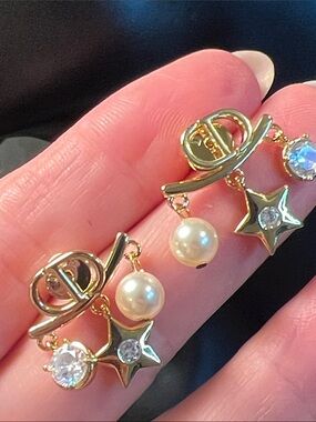 Gold Pearl & Star Drop Earrings - Women Jewelry